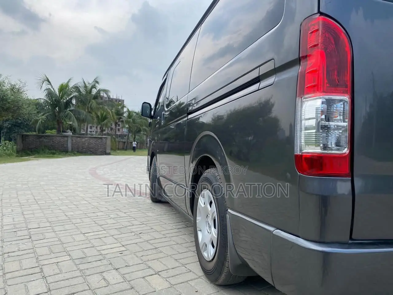 Toyota Hiace Super GL Push Start 2021