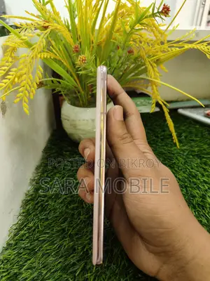 Samsung Galaxy S21 (Used)