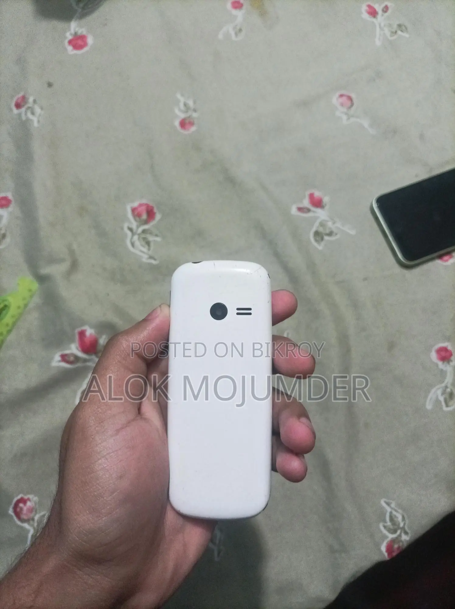 Samsung phone (Used)