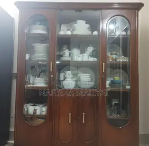Wooden Showcase / Crockery Cabinet (with Glass Door)