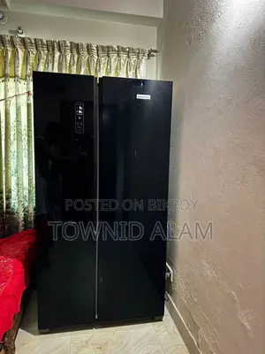 অত্যন্ত সুলভ মূল্যে ব্যবহৃত ফ্রিজ টি বিক্রি করা হবে।