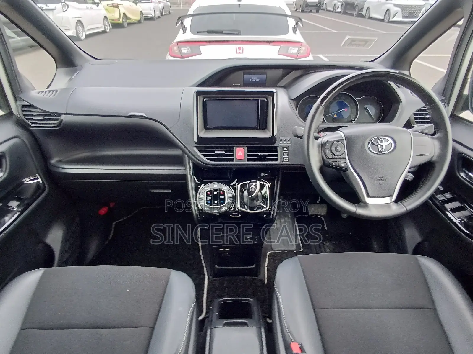 Toyota Noah SI WXB HYBRID 4.5 2021