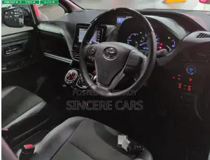 Toyota Noah SI WXB HYBRID 4.5 2021