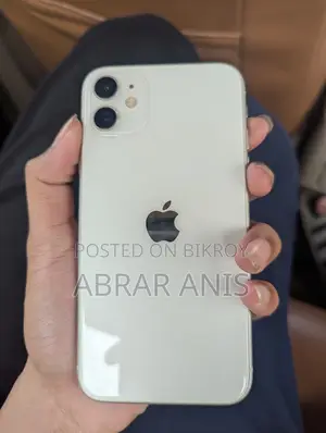 Apple iPhone 11 (Used)