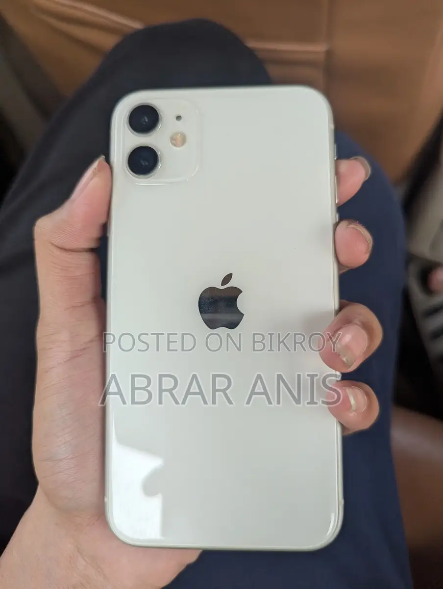 Apple iPhone 11 (Used)