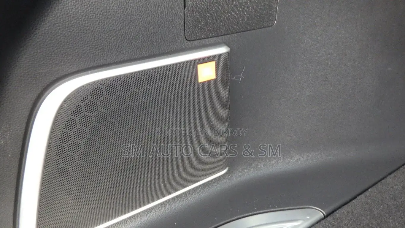 Toyota Harrier Hybrid Z Black Color 2023