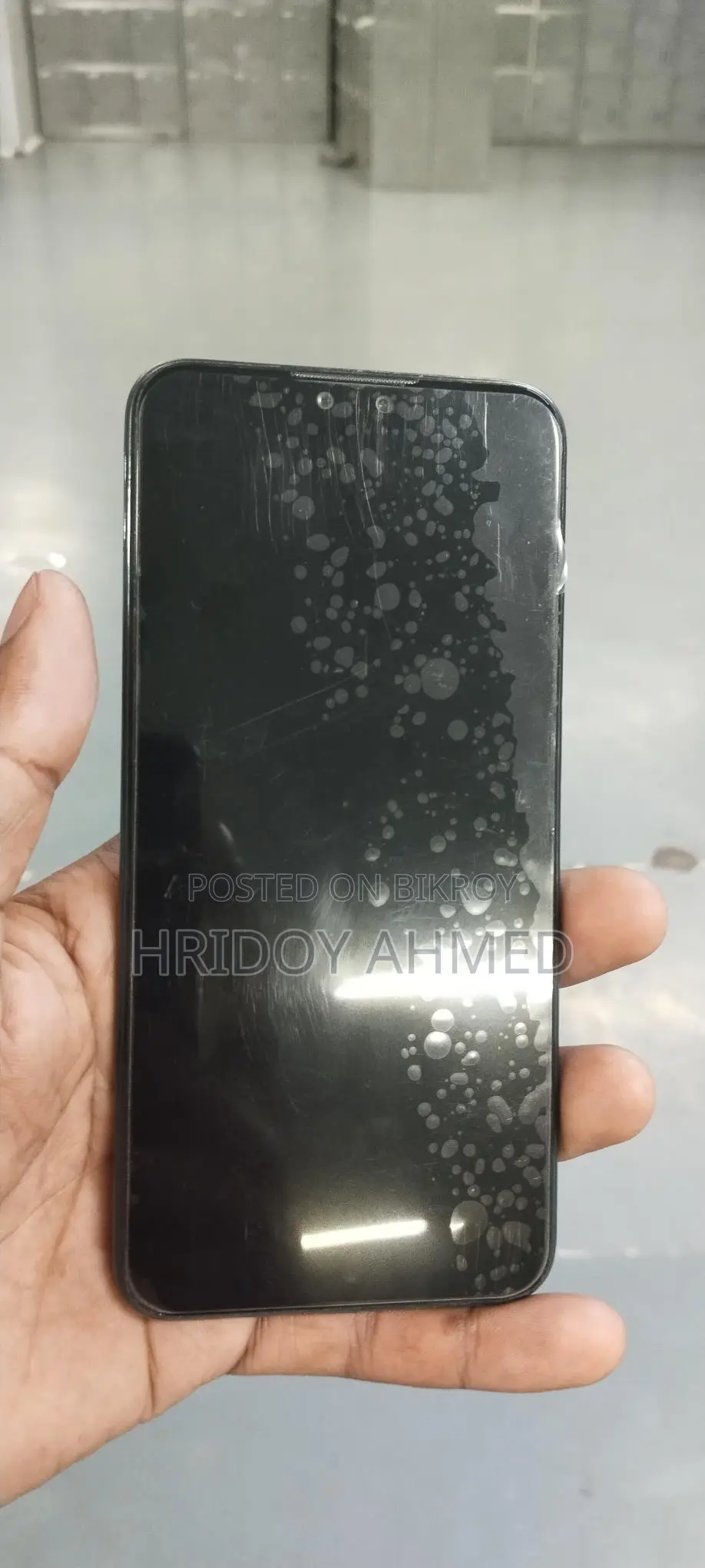 Huawei Y9 . (Used)