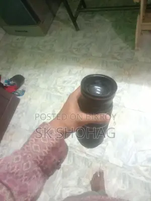 Canon lens