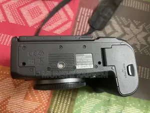 Canon R6 with 3 lenses and flash