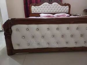 সেগুন কাঠের খাট