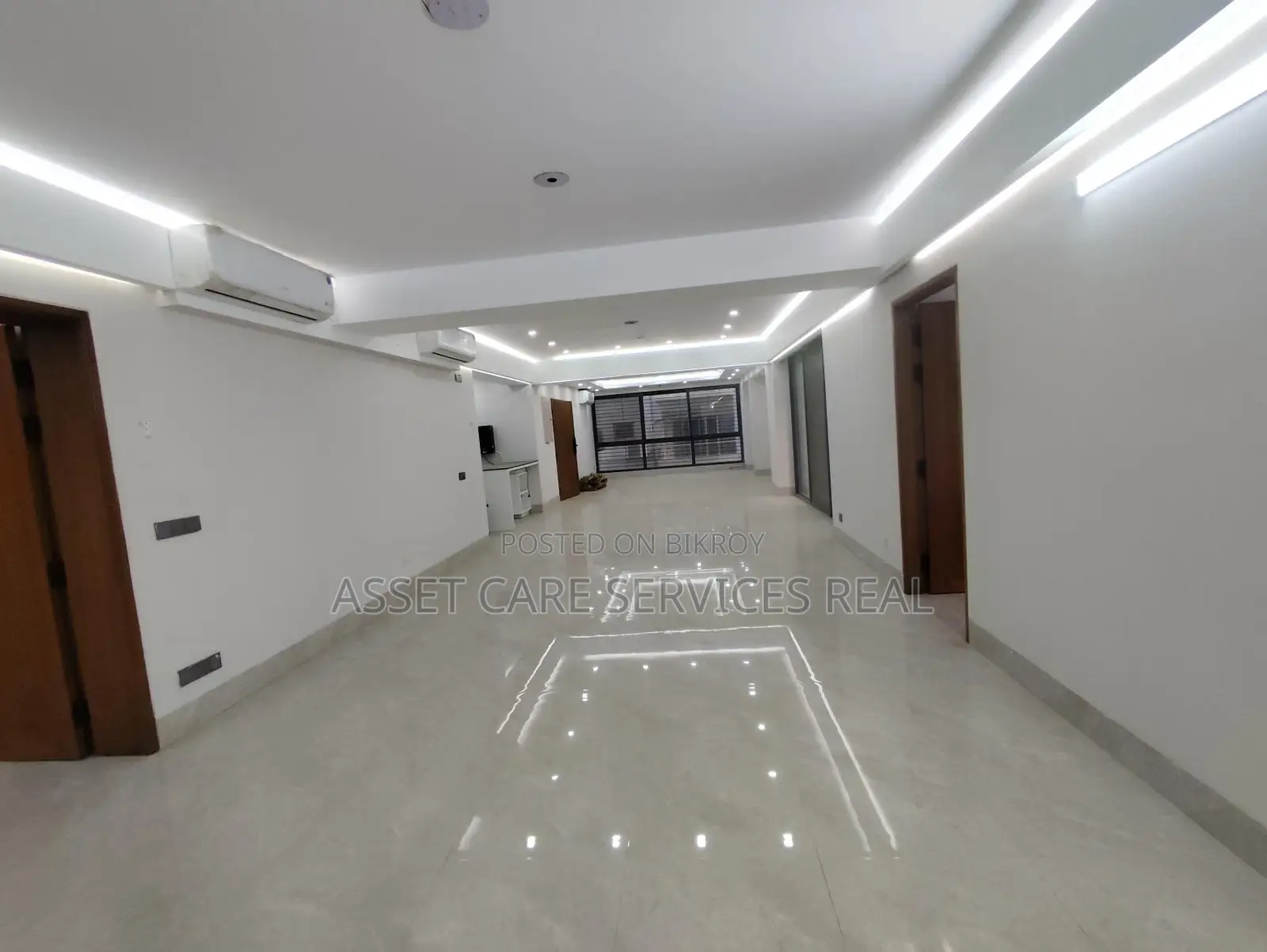 2950-Sqft Semi Furnished Office Space Rent In North Banani