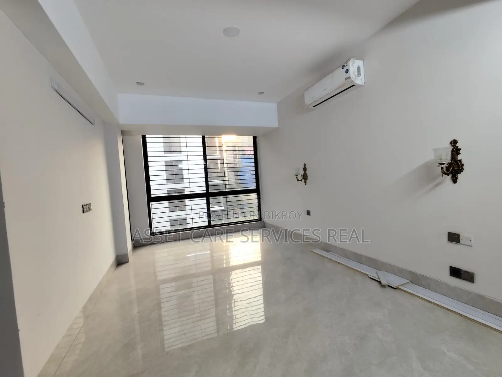 2950-Sqft Semi Furnished Office Space Rent In North Banani