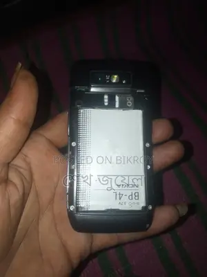 Nokia E71 . (Used)