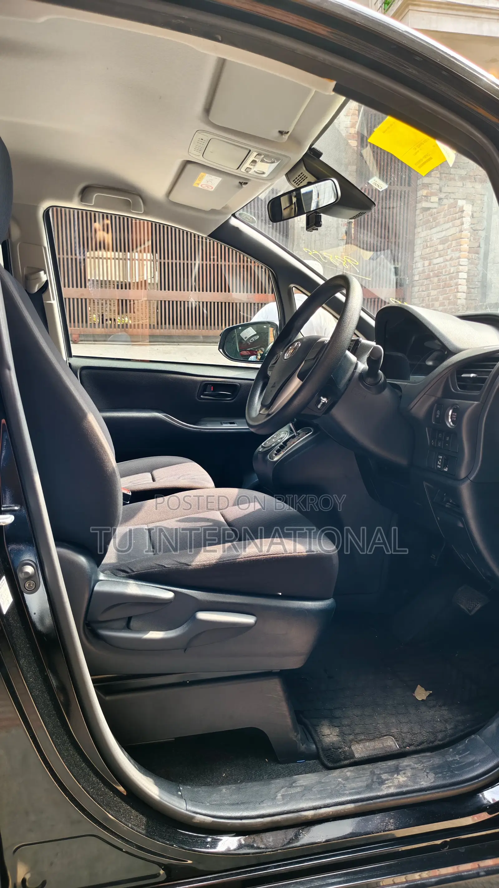 Toyota Noah x smart pkg 2021