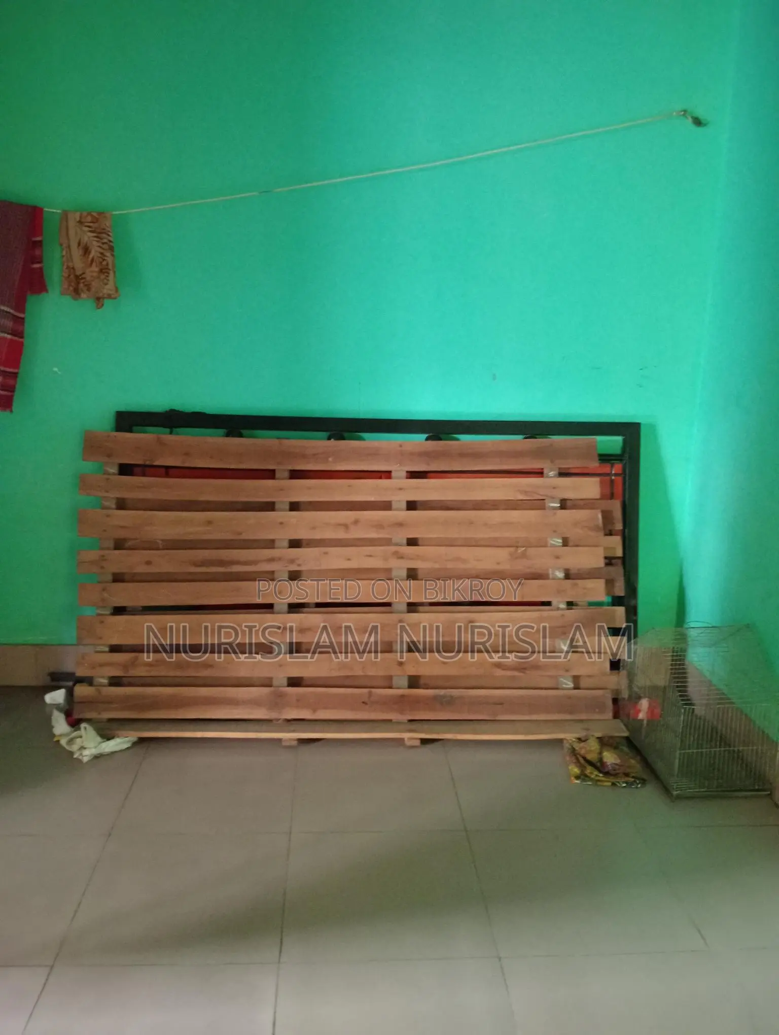 লোহার খাট বিক্রি হবে