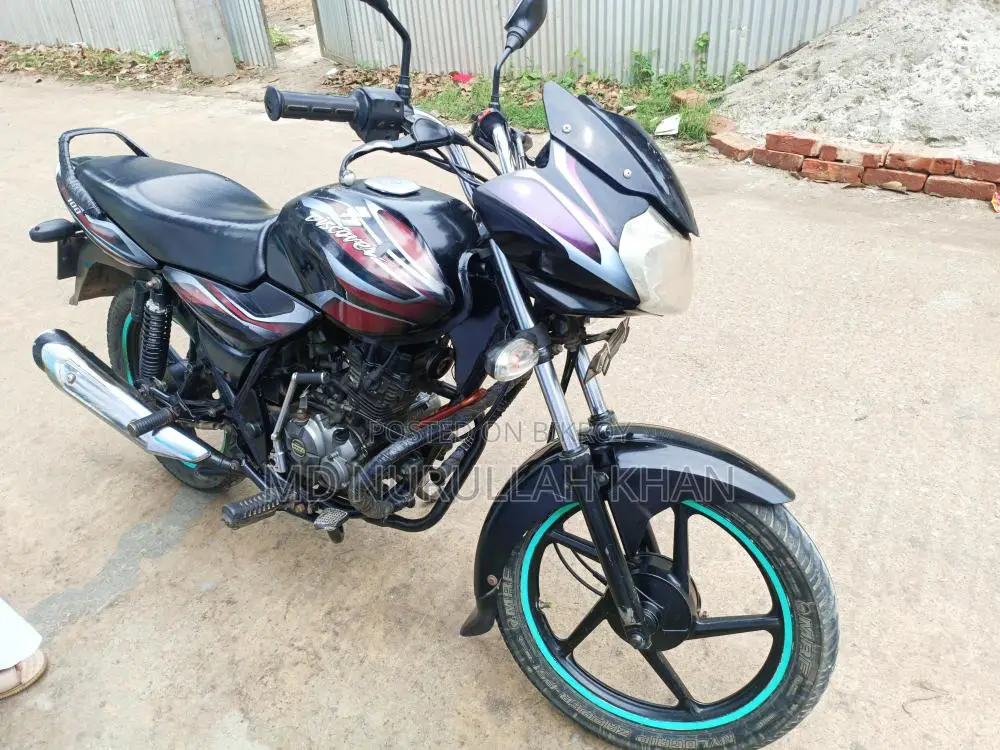 Bajaj Discover 100 - 2015