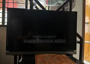 তোশিবা টিভি ৩২ ইঞ্চি স্মার্ট এলইডি