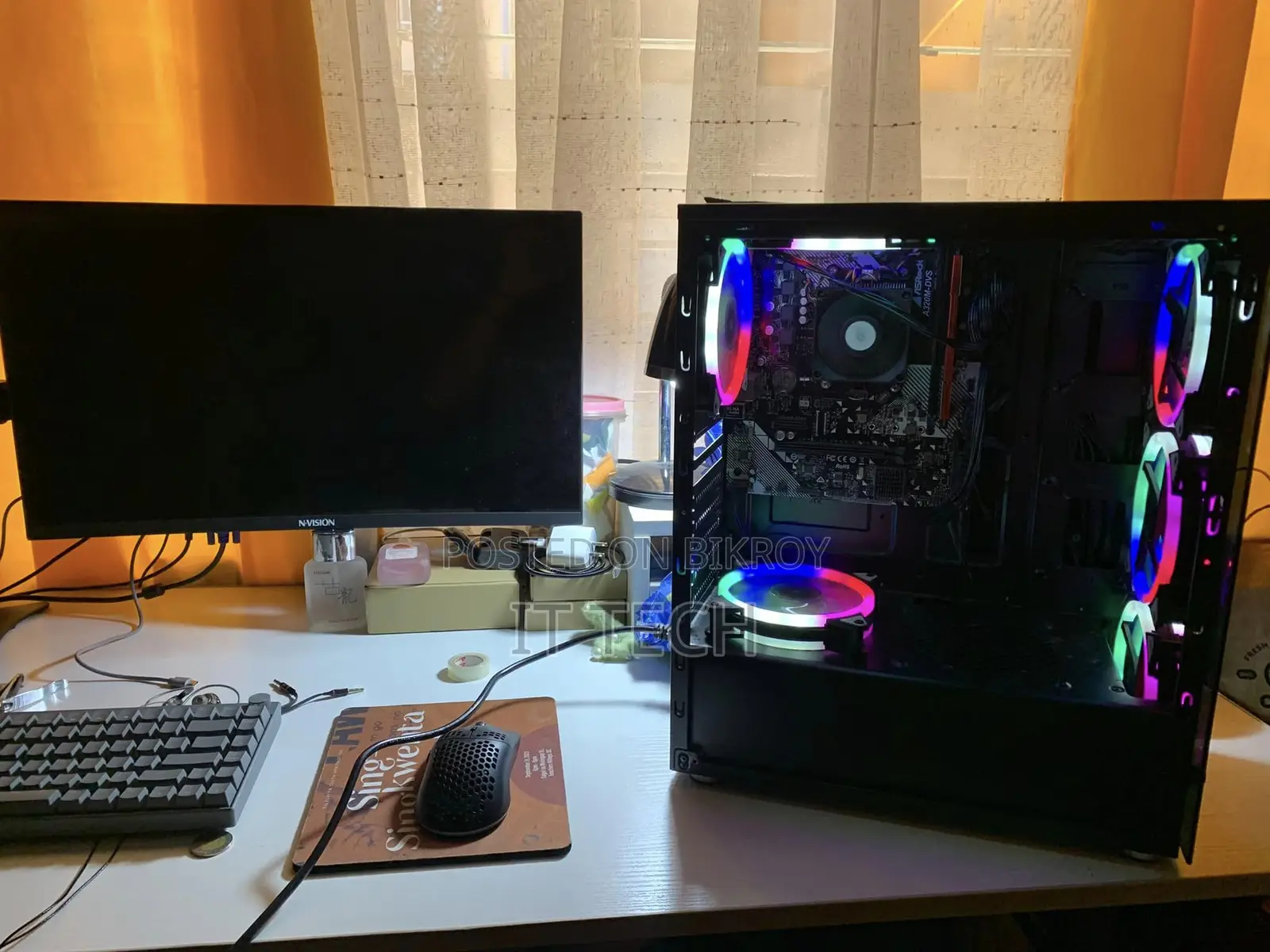 Dhamaka Special_8th Gen Core i5 8GB RAM 1TB/128GB SSD 4GB GRPX & 20" LED