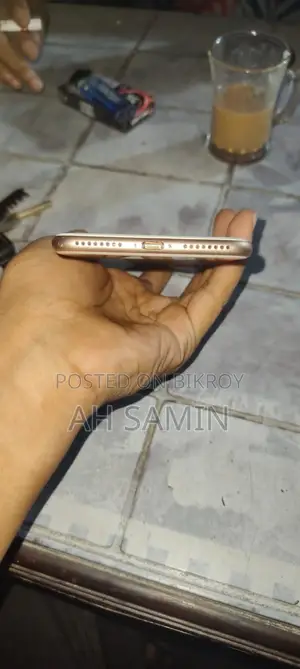 Apple iPhone 8 Plus . (Used)
