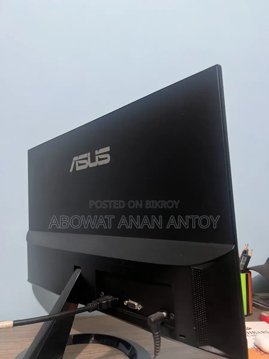 Asus Vz229 এবং একটি কিবোর্ড Hermes M5