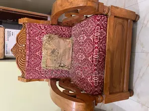 Used Original Shegun Wooden Sofa Set 3+1+1 With Tea Table