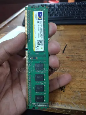 ৪জিবি ডিডিআর৩ ১৬০০ মেগাহার্টজ ডেস্কটপ র‍্যাম