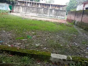 নূরপুরে ৫.৫ ডেসিমেল জমি বিক্রয়