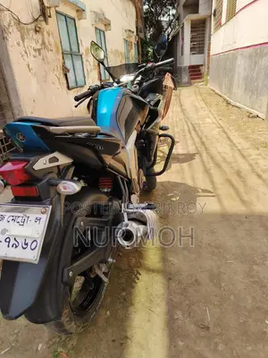 Yamaha Fazer . 2023