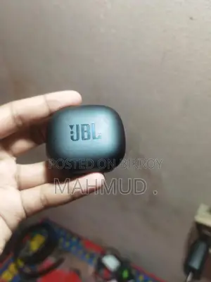 Jbl waveflex ইয়ারফোন