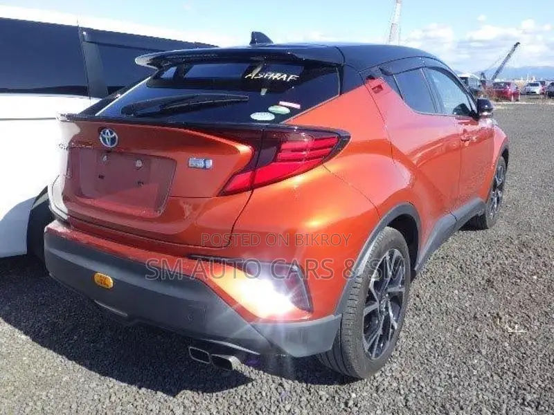 Toyota C-HR G Orange 2 Tone 2020