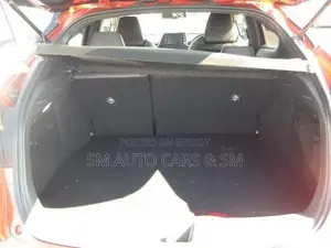 Toyota C-HR G Orange 2 Tone 2020