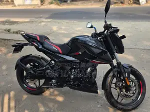 Bajaj Pulsar N 160 . 2025