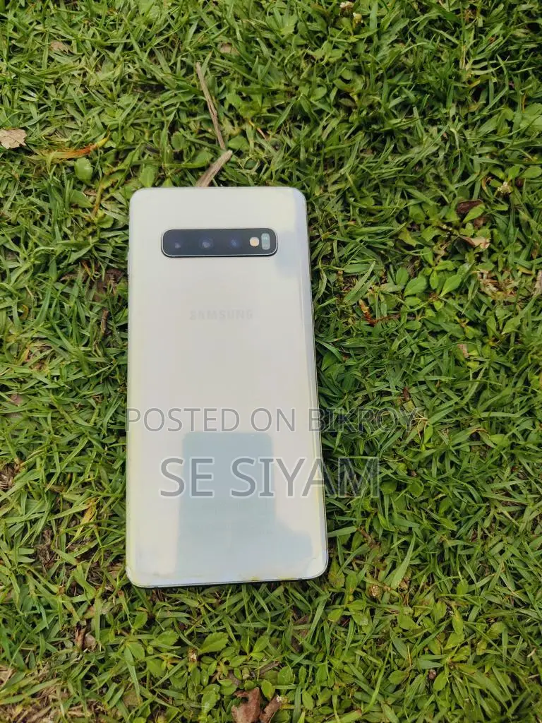 Samsung Galaxy S10 (Used)