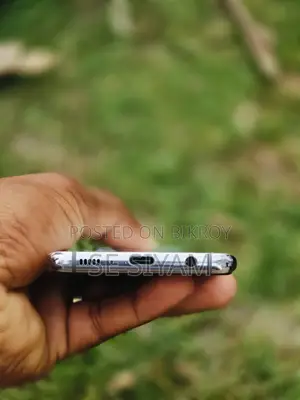Samsung Galaxy S10 (Used)