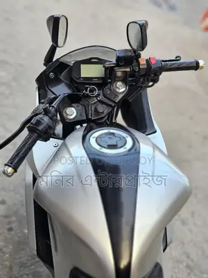 Suzuki Gixxer sf fi abs 2022