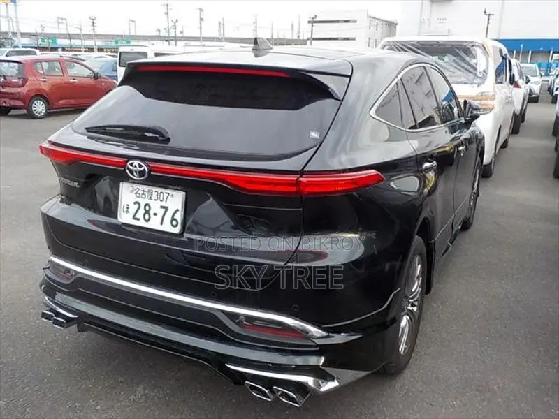 Toyota Harrier Z Leather Pack. 2021