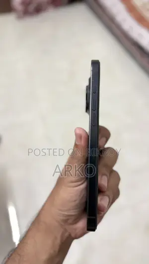 Apple iPhone 16 Pro Max (ব্যবহৃত)