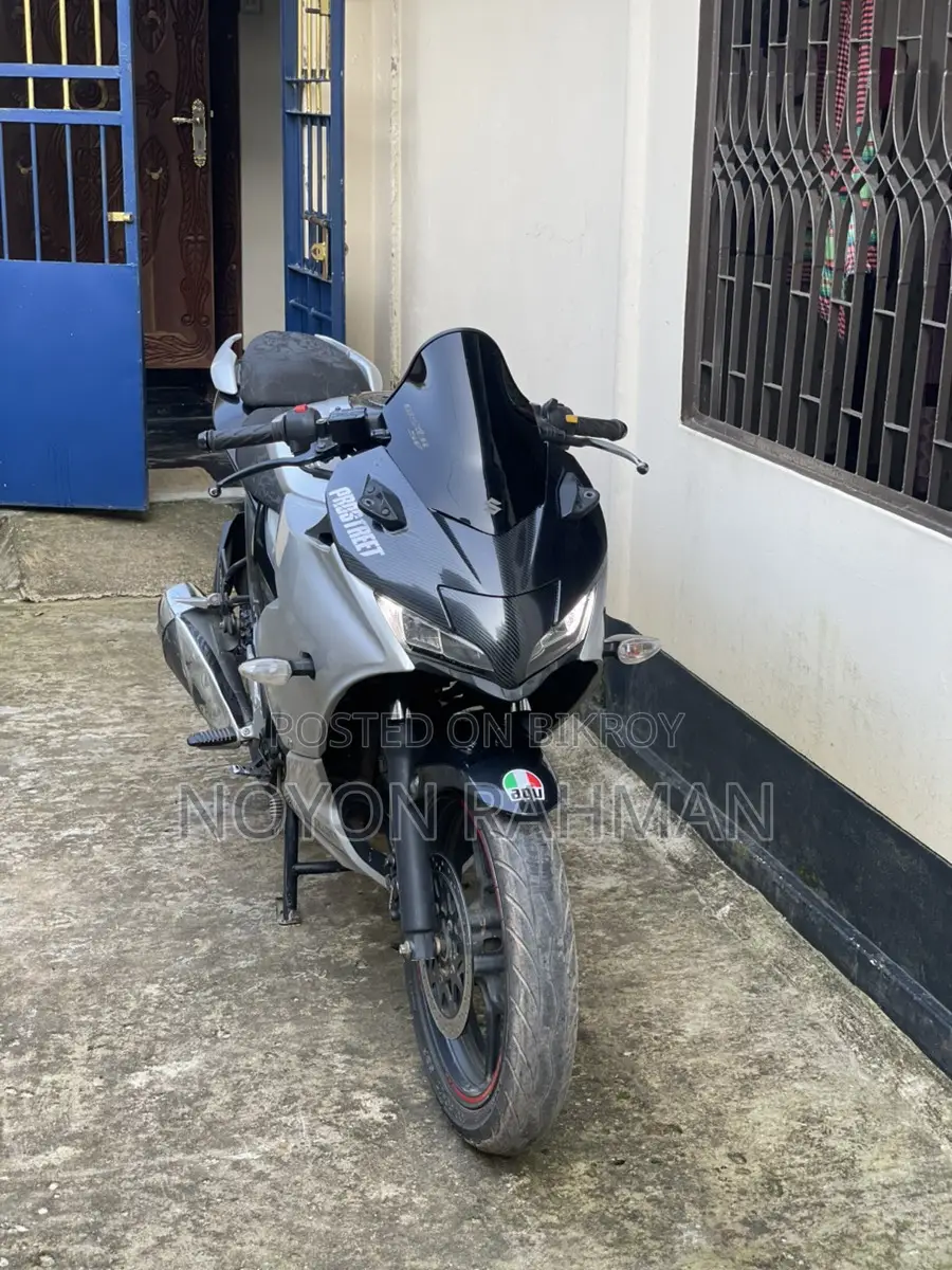 Suzuki Gixxer SF 2023 Carburator