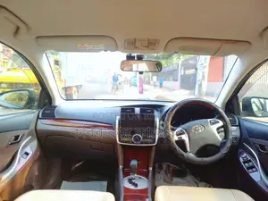 টয়োটা অ্যালিয়ন পুশ স্টার্ট ২০১৫