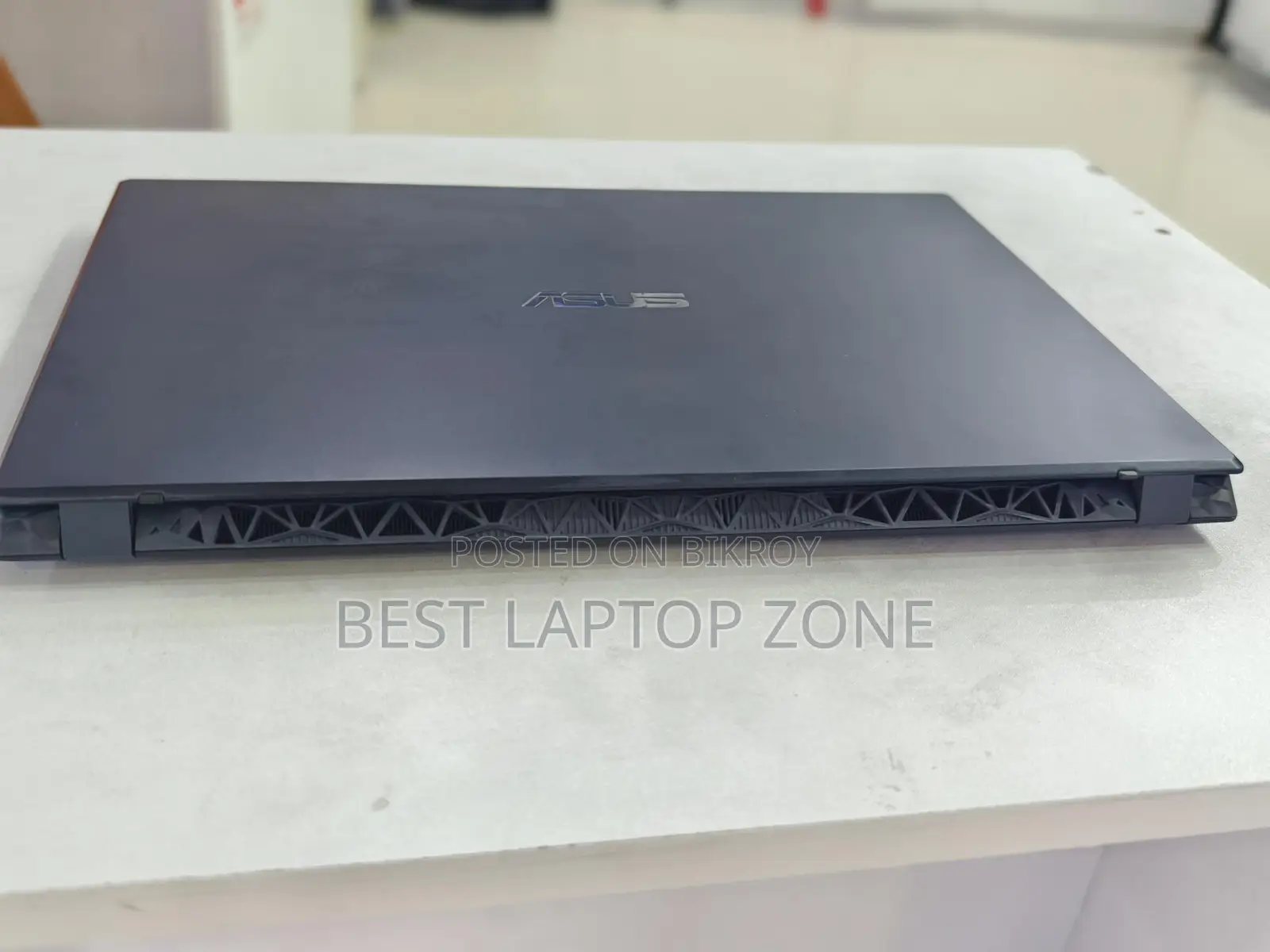 Nvidia GTX 1650 4gb dedicated Asus Core i7-9th Gen H processor