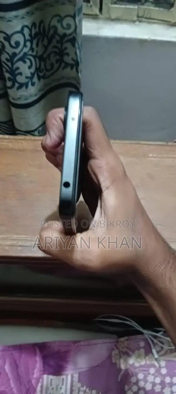 Redmi 12 (Used)