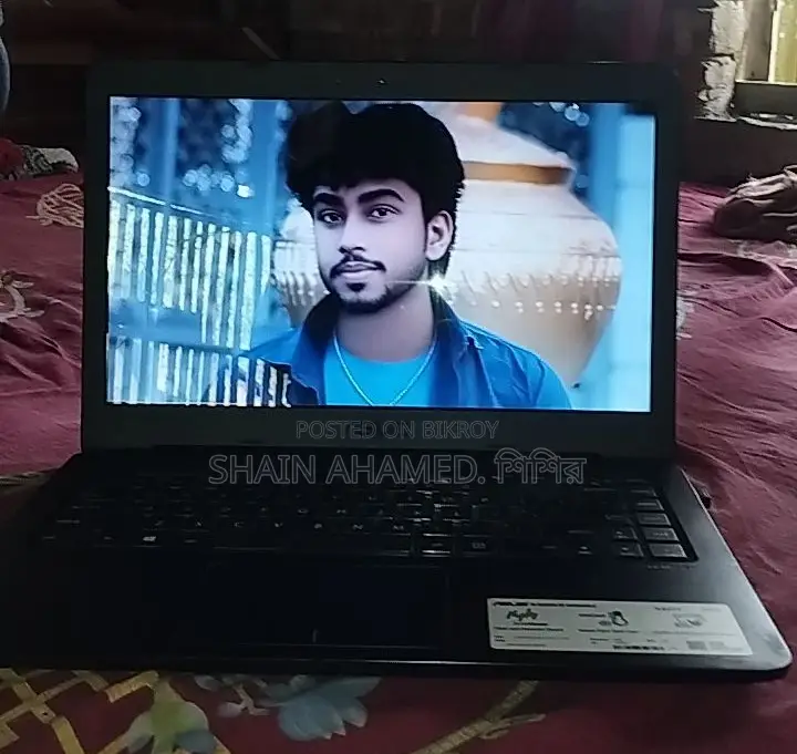 Laptop