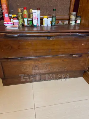 Wooden Dressing Table