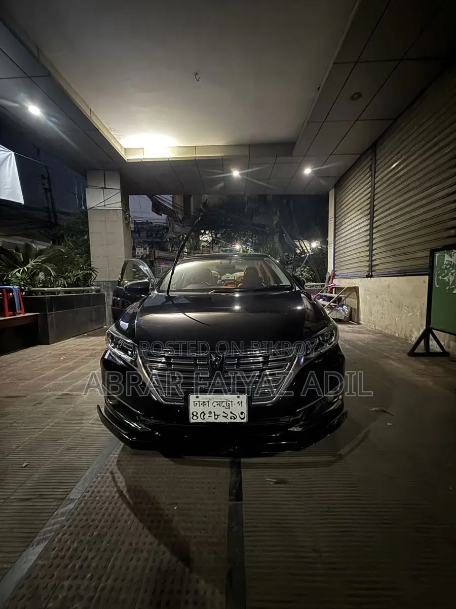 Toyota Premio 2017