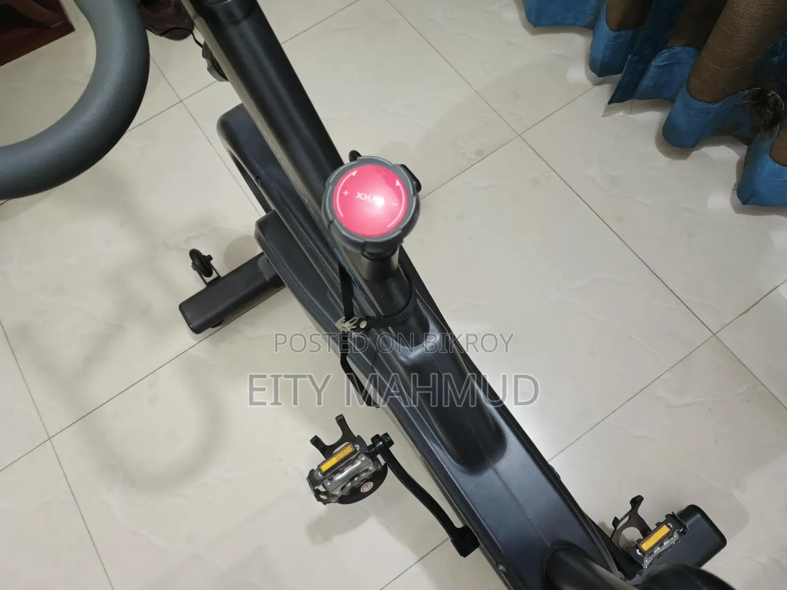 Ovicx Xcycle Q200C professional exercise bike