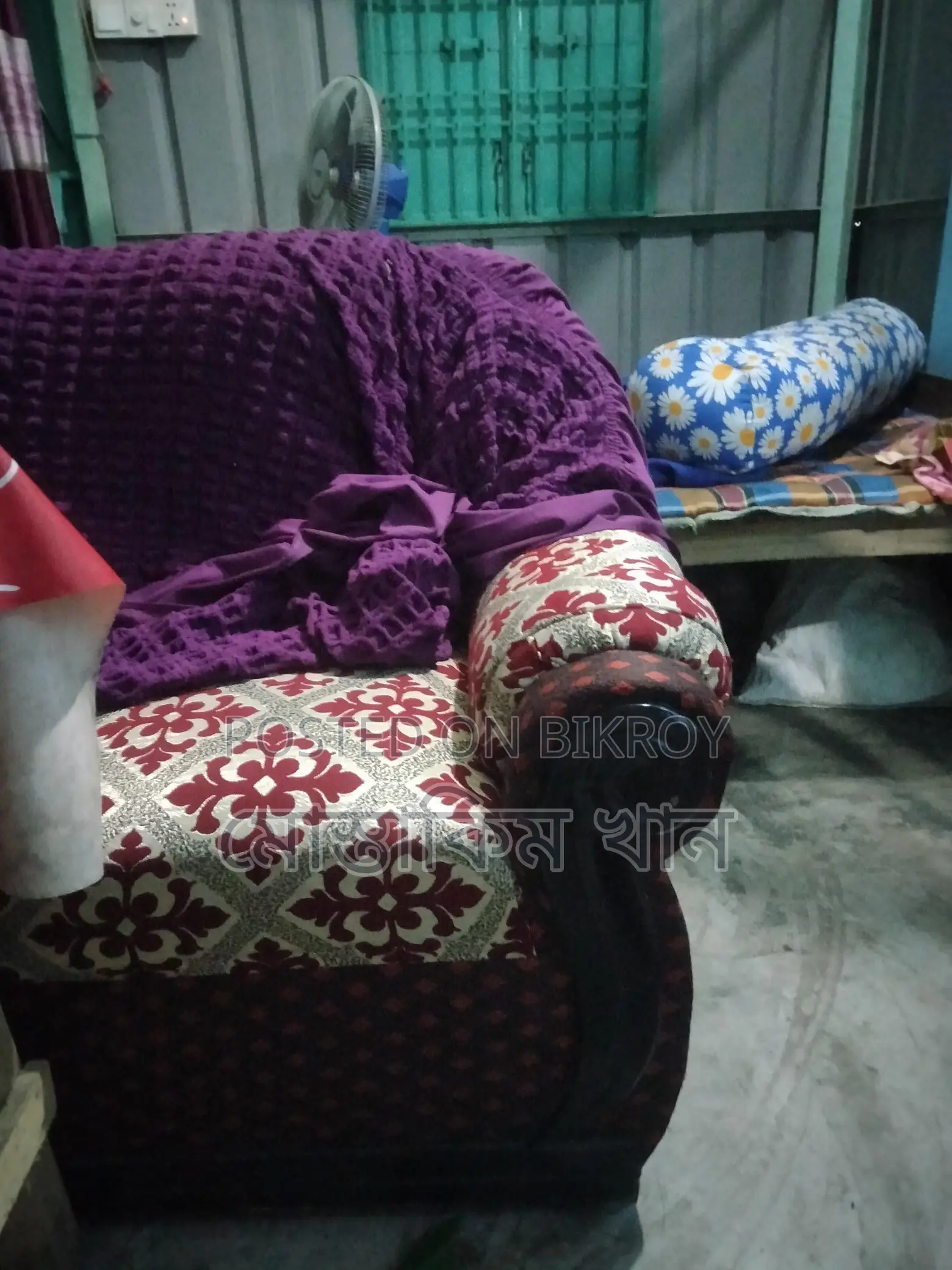 ভালো সোফা বিক্রি করা হবে
