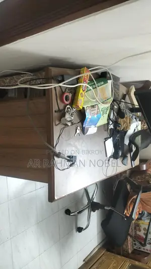 অফিস টেবিল বিক্রি হবে