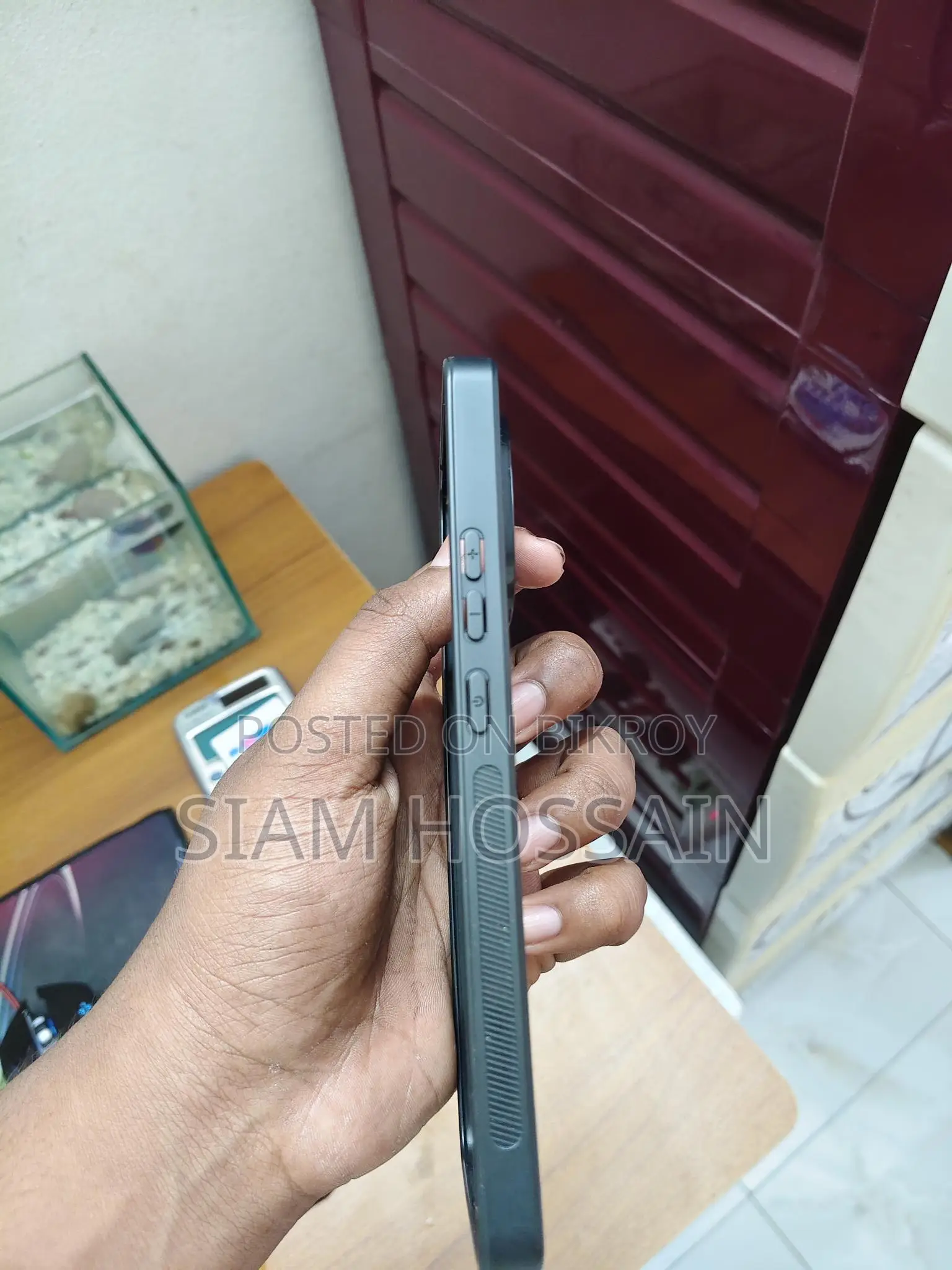 Iqoo Z9 Turbo Cover