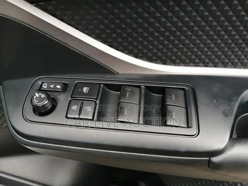 Toyota C-HR Hybrid 2021