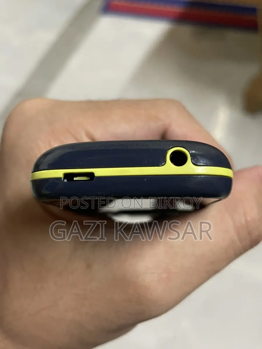 Samsung Guru Music 2 (Used)